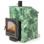 В каменной облицовке