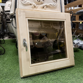 Окно-форточка 50х50 см из липы, стеклопакет (стекло тонированное)