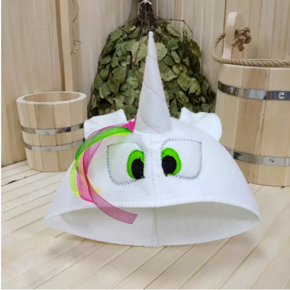 Шапка модельная белая "Единорог Зеленоглазый" для детей возраст 5-7 лет ТМ "Жар-Банька" 640