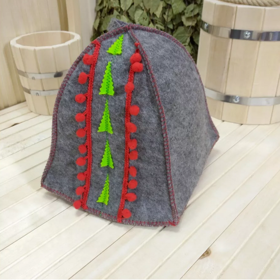 Шапка Серая "Норвежская красно-зеленая" ТМ "Жар-Банька"